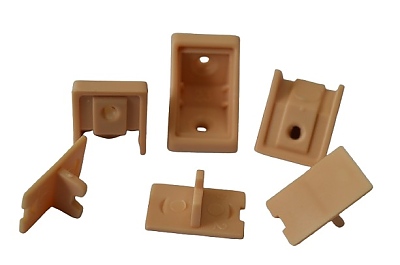 Ъглова сглобка 24х24х20  млечен дъб 